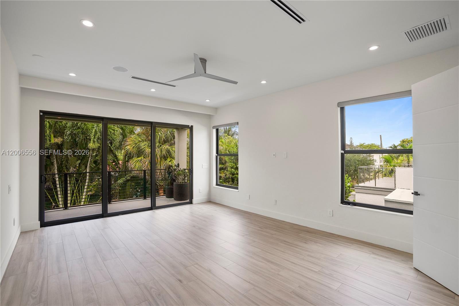 739 NE 17th Way Fort Lauderdale, FL 33304