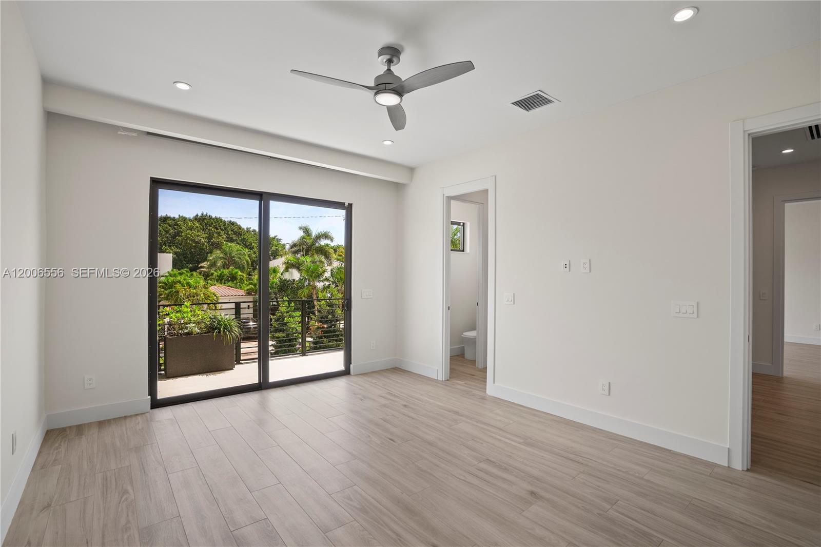 739 NE 17th Way Fort Lauderdale, FL 33304