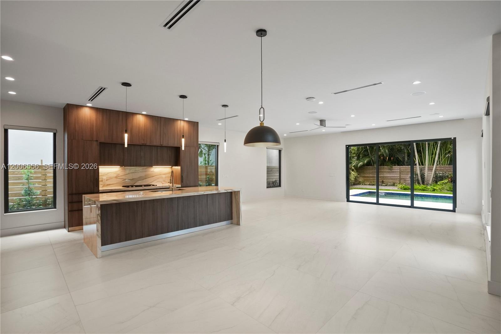 739 NE 17th Way Fort Lauderdale, FL 33304