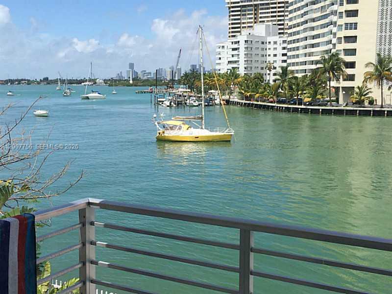 1441 Lincoln Rd #306