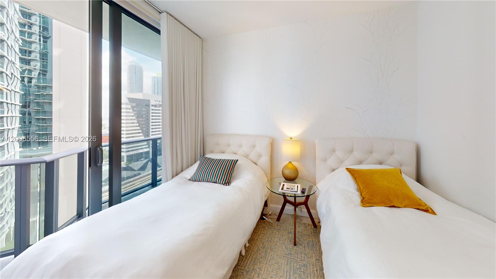 55 SW 9th St #1808 Miami, FL 33130