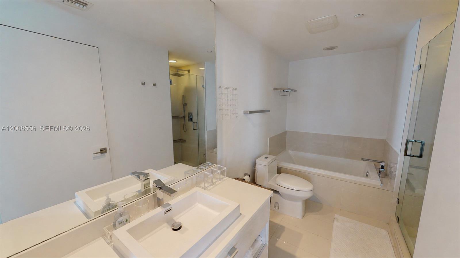 55 SW 9th St #1808 Miami, FL 33130