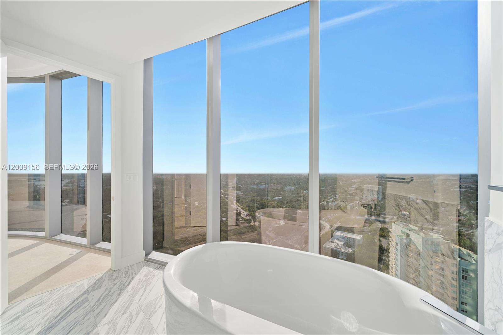 175 SE 25th Rd #3403 Miami, FL 33129