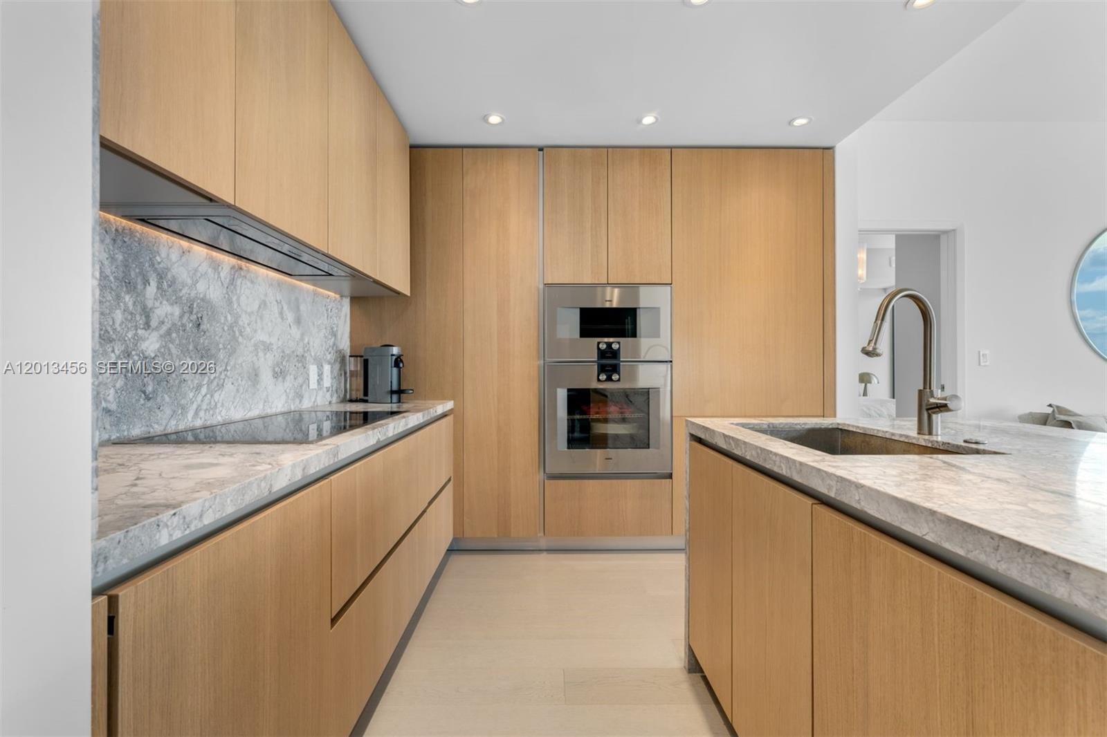 500 Alton Rd #2904 Miami Beach, FL 33139