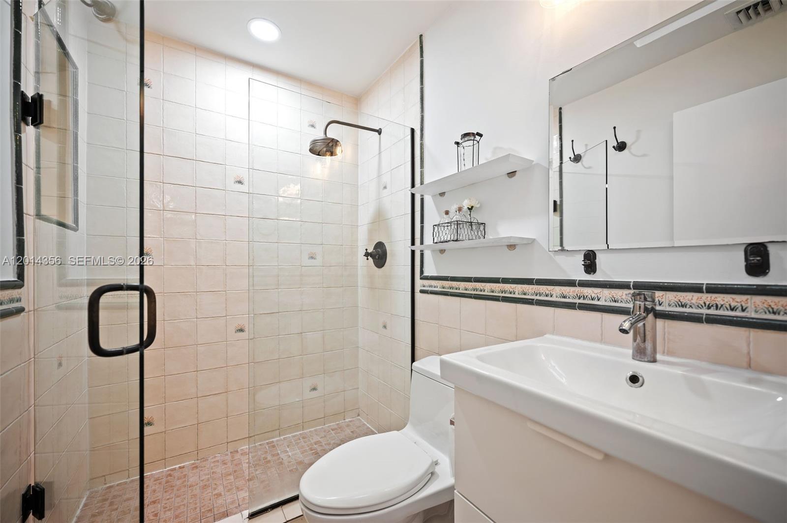 512 Warren Ln Key Biscayne, FL 33149