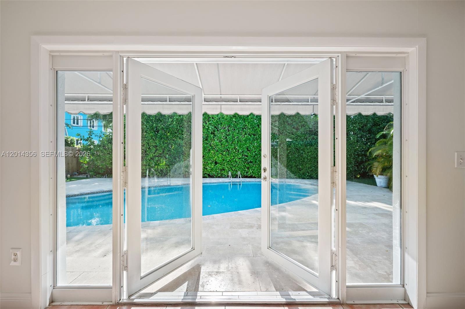 512 Warren Ln Key Biscayne, FL 33149