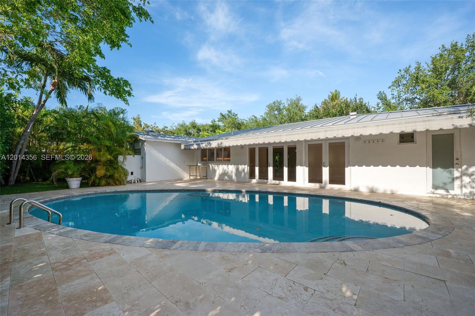 512 Warren Ln Key Biscayne, FL 33149