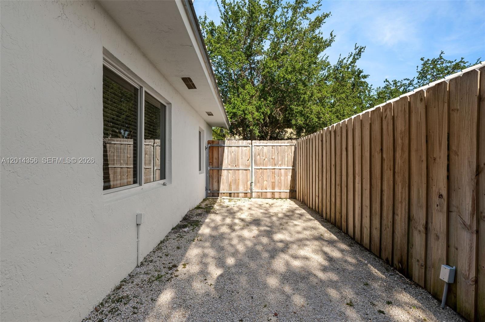 512 Warren Ln Key Biscayne, FL 33149