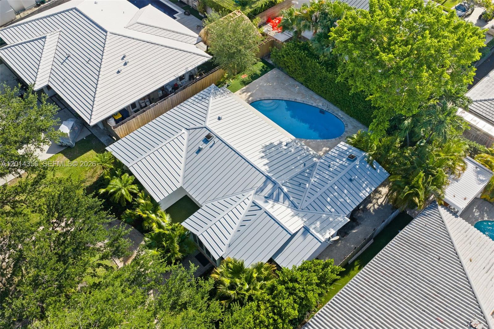 512 Warren Ln Key Biscayne, FL 33149