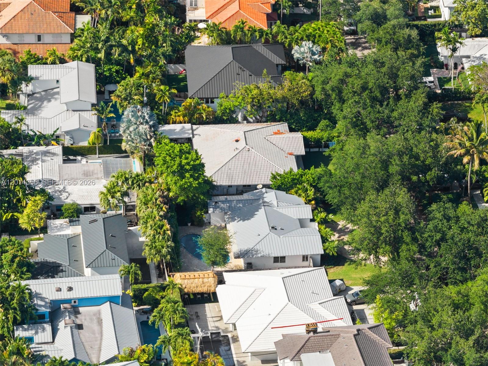 512 Warren Ln Key Biscayne, FL 33149