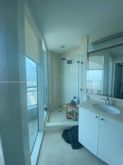 image Infinity at Brickell11