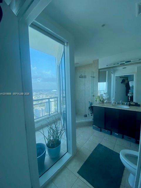 image Infinity at Brickell8