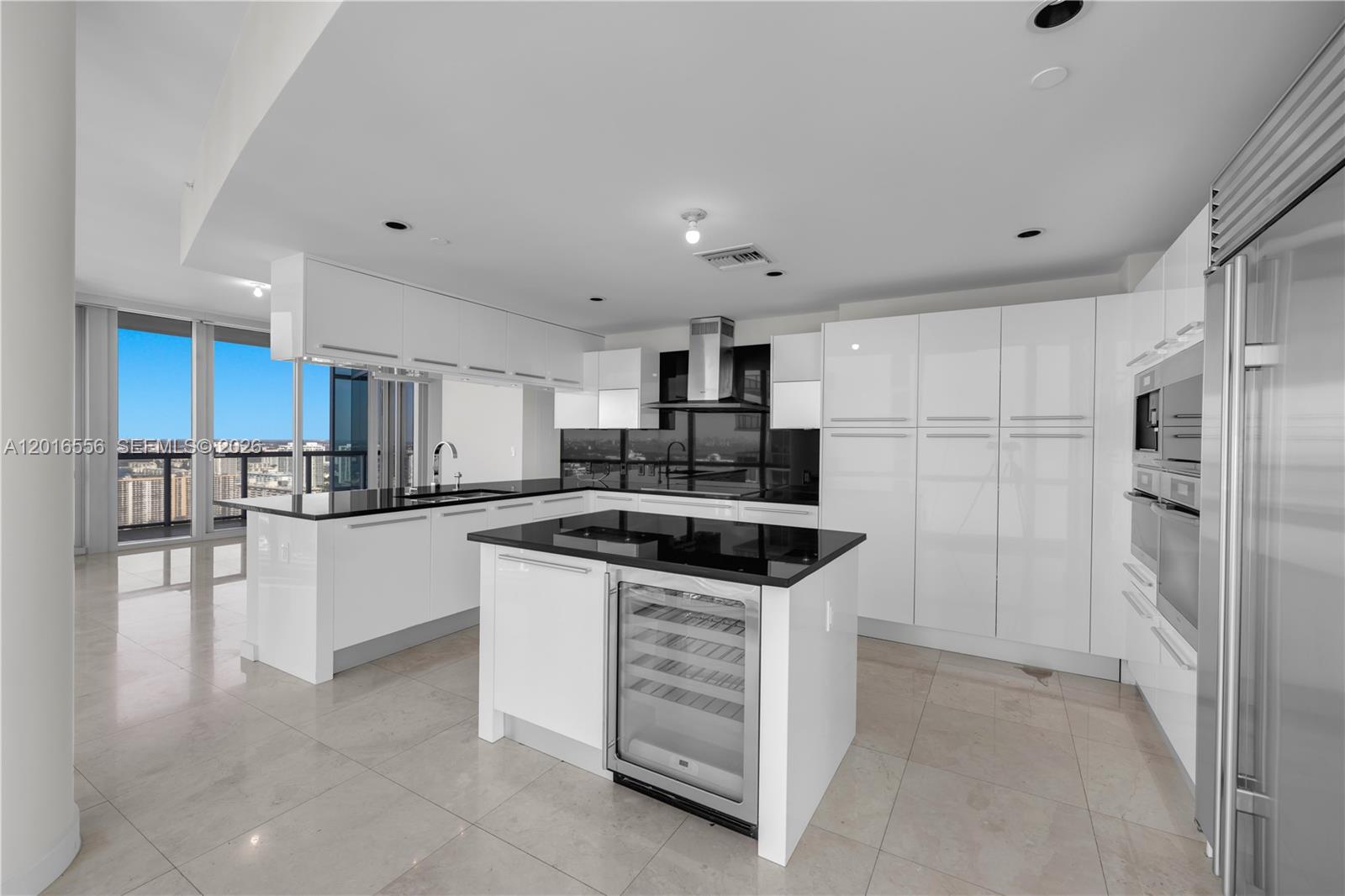 17121 Collins Ave #3901 Sunny Isles Beach, FL 33160