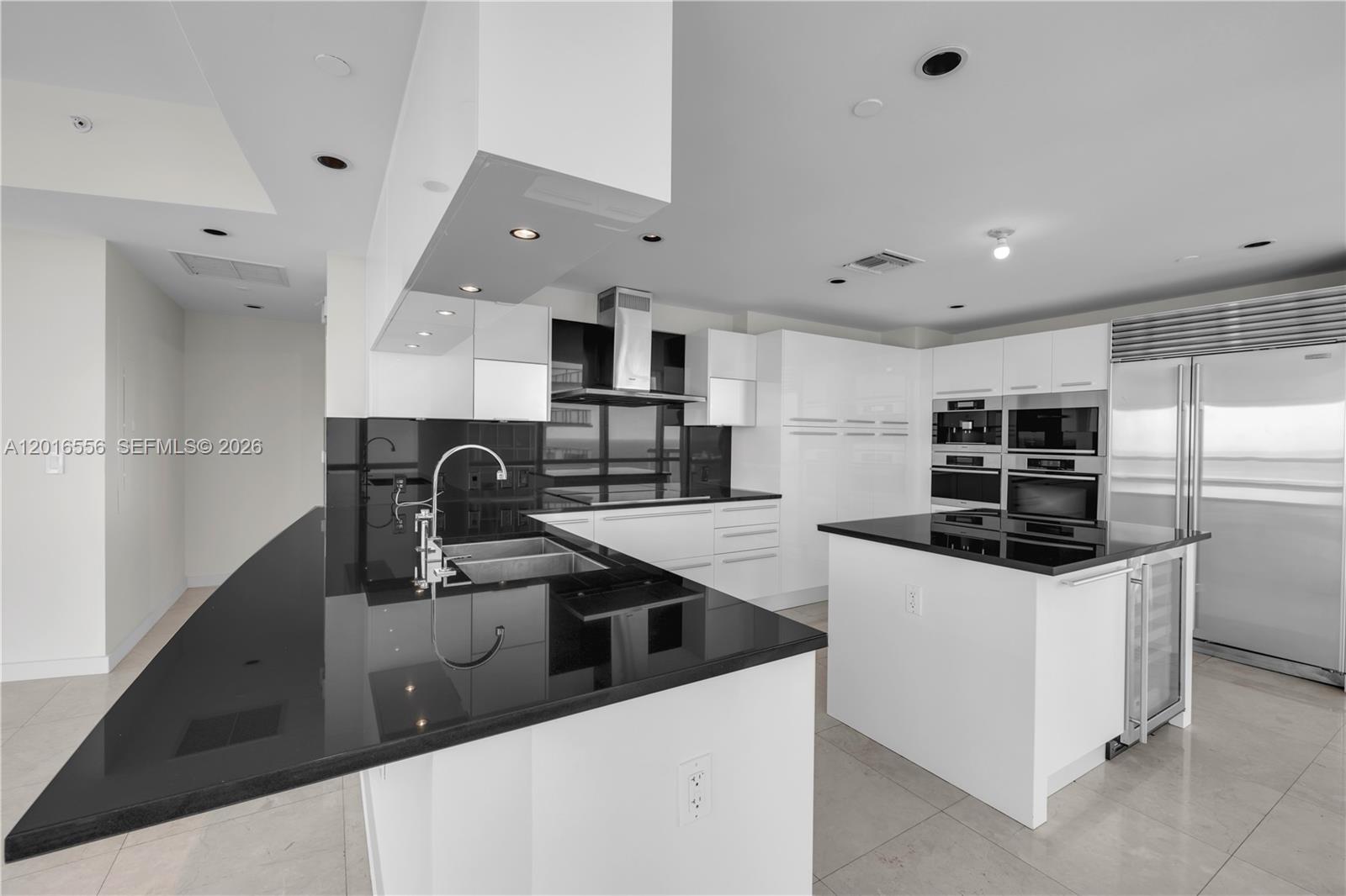 17121 Collins Ave #3901 Sunny Isles Beach, FL 33160
