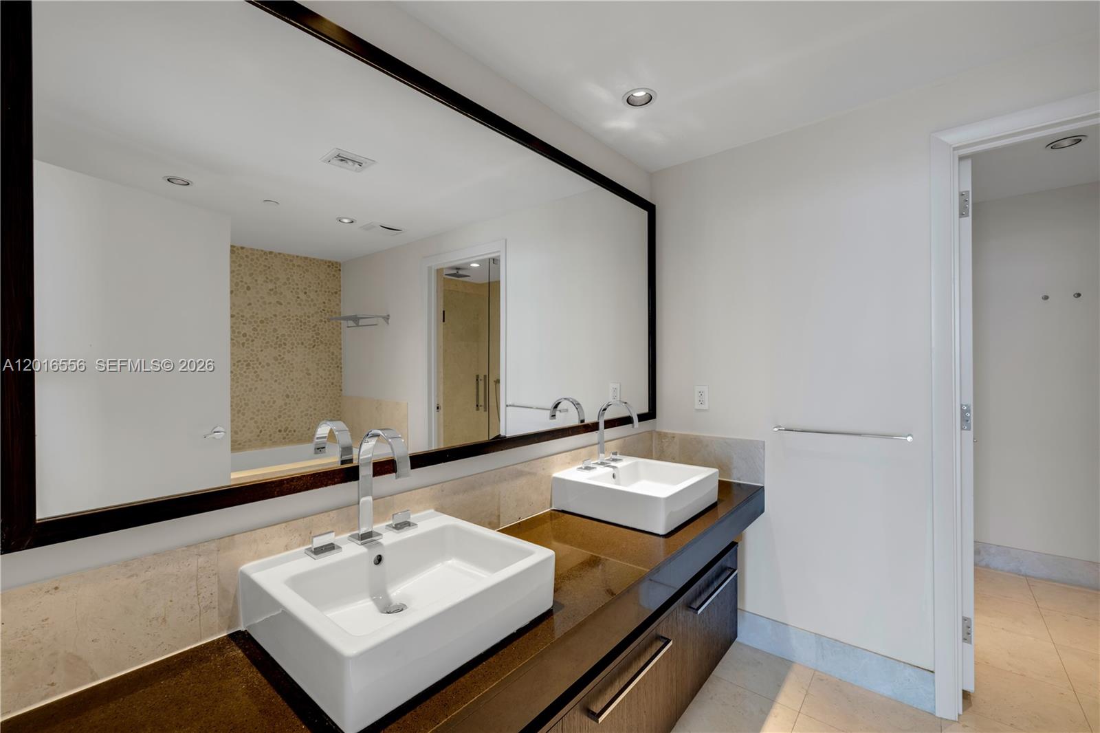 17121 Collins Ave #3901 Sunny Isles Beach, FL 33160