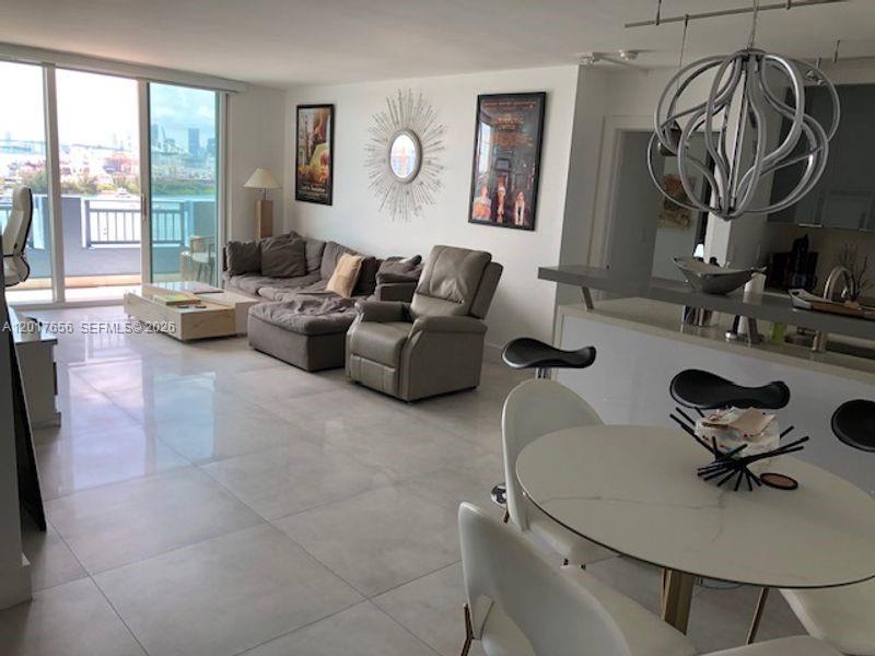 90 Alton Rd #1604 Miami Beach, FL 33139