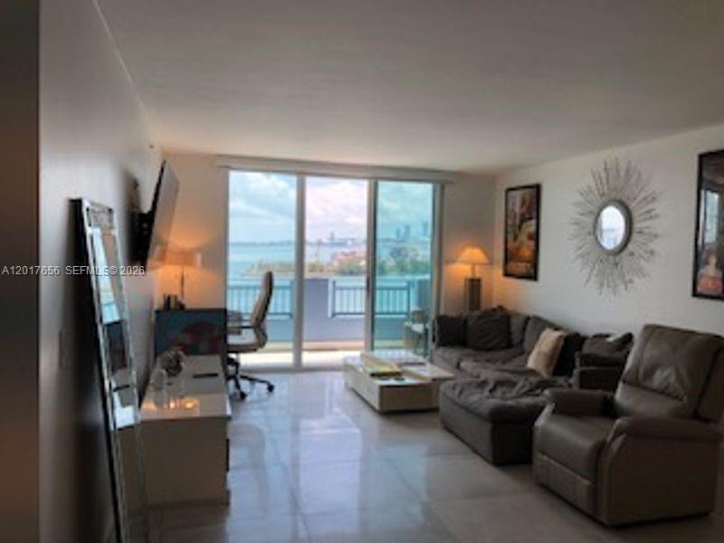 90 Alton Rd #1604 Miami Beach, FL 33139