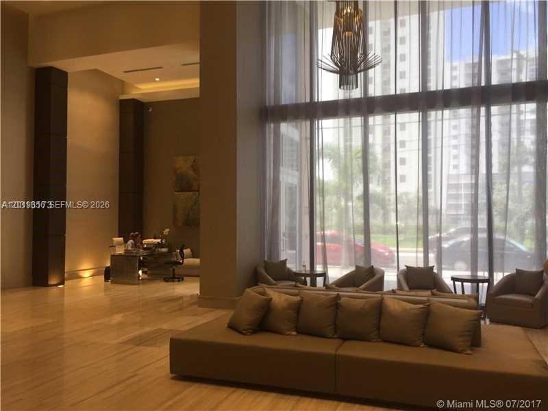 image Brickell Ten14