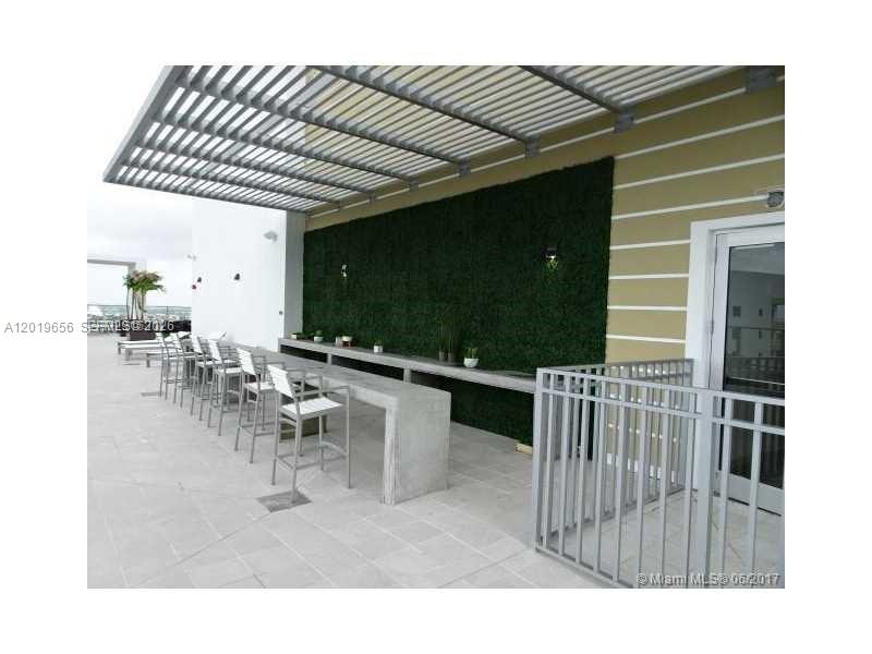 image Brickell Ten4
