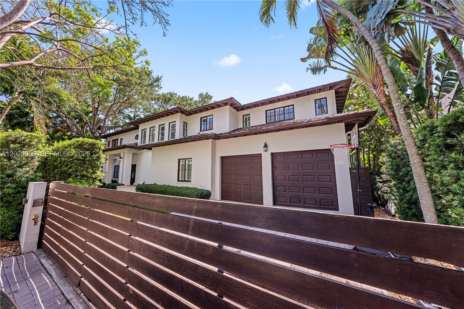 4196 S Douglas Rd Miami, FL 33133