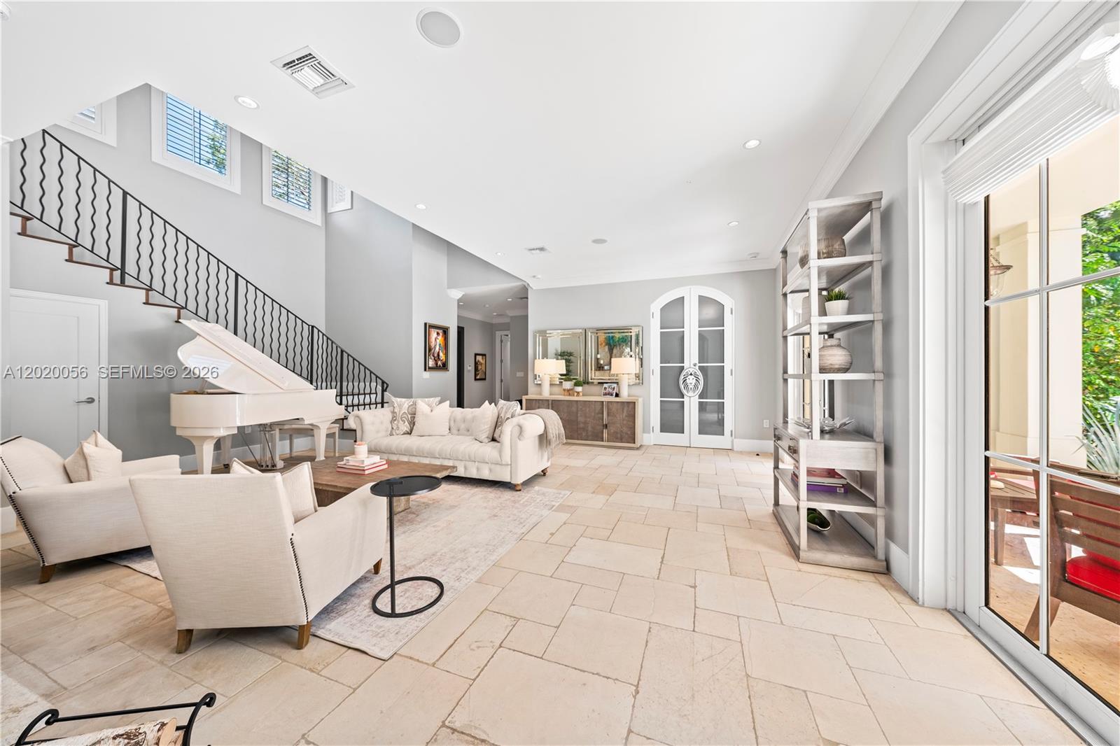 4196 S Douglas Rd Miami, FL 33133