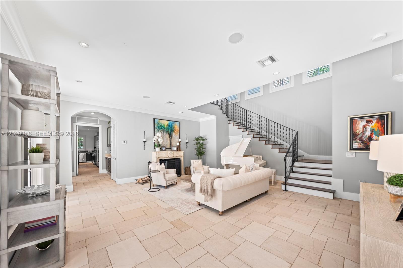 4196 S Douglas Rd Miami, FL 33133
