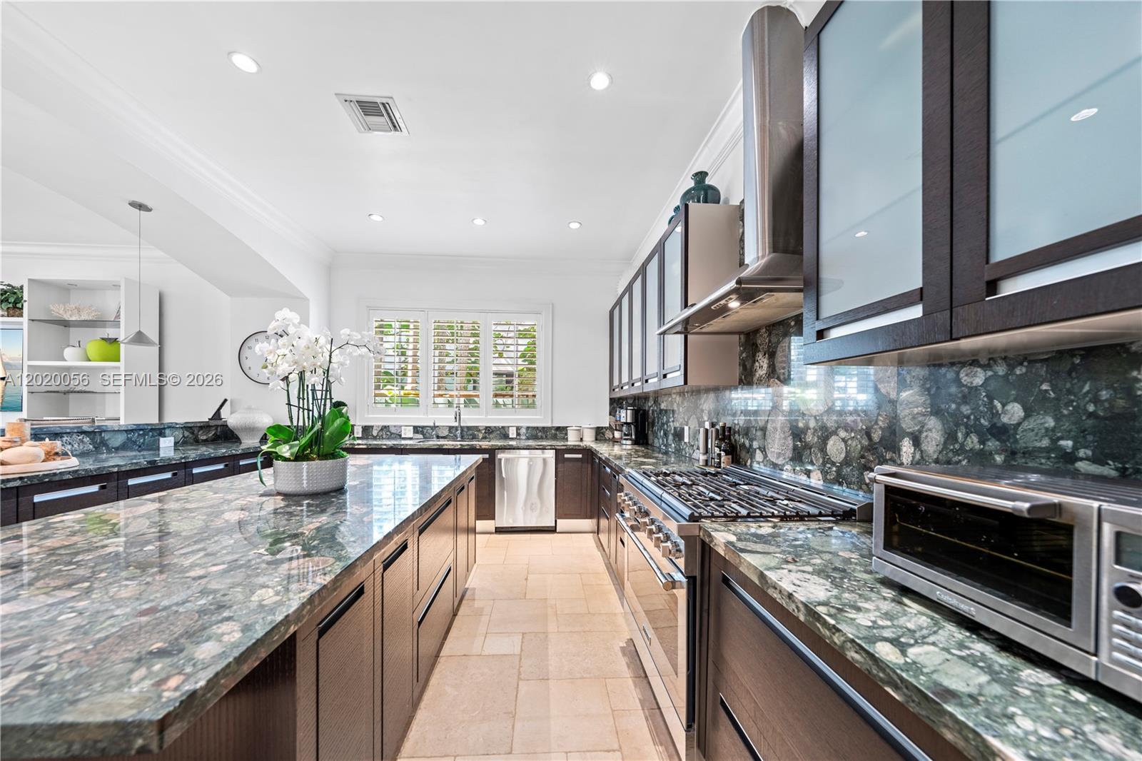4196 S Douglas Rd Miami, FL 33133