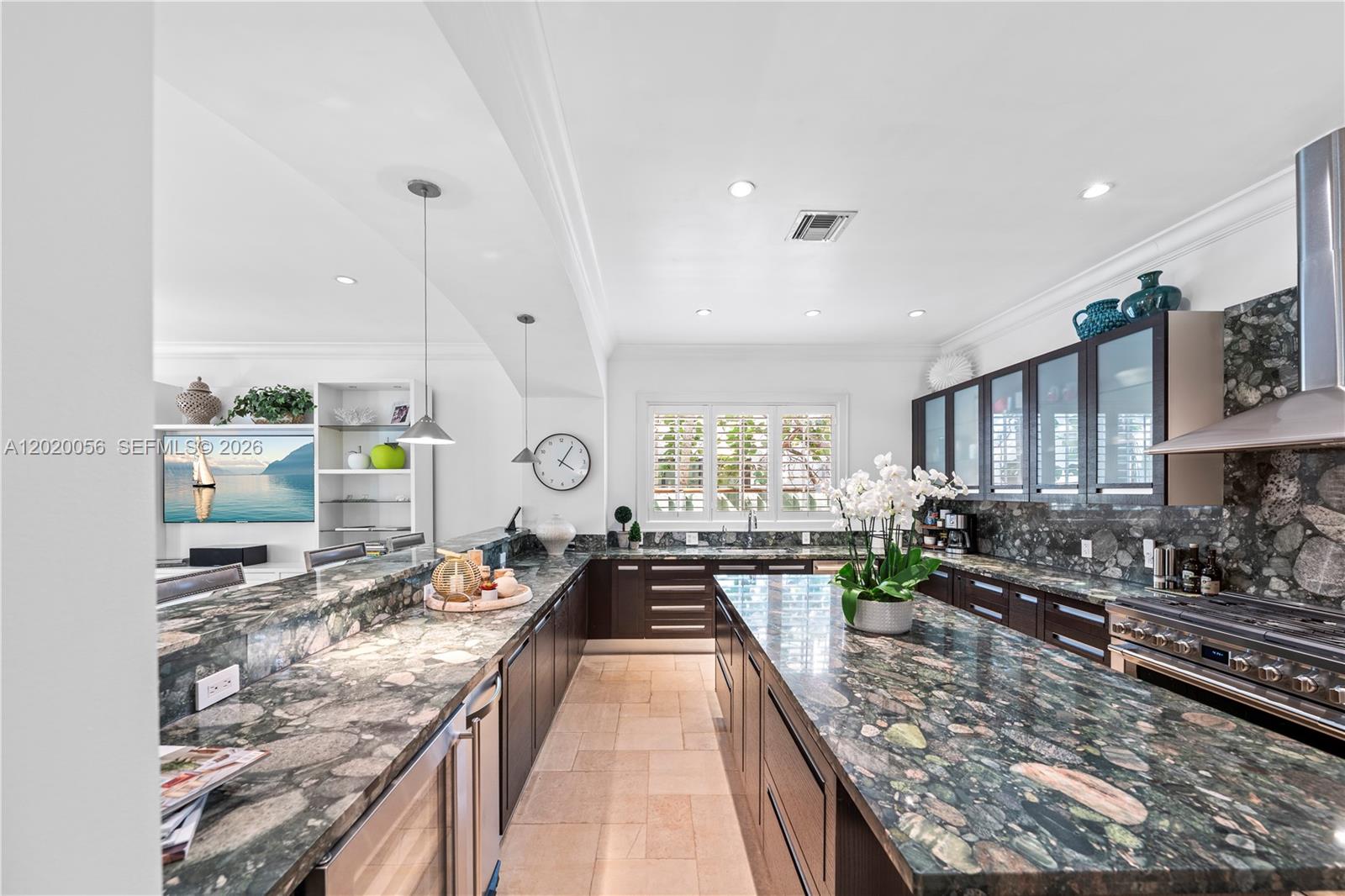 4196 S Douglas Rd Miami, FL 33133