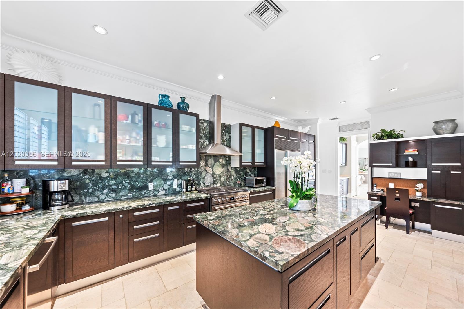 4196 S Douglas Rd Miami, FL 33133
