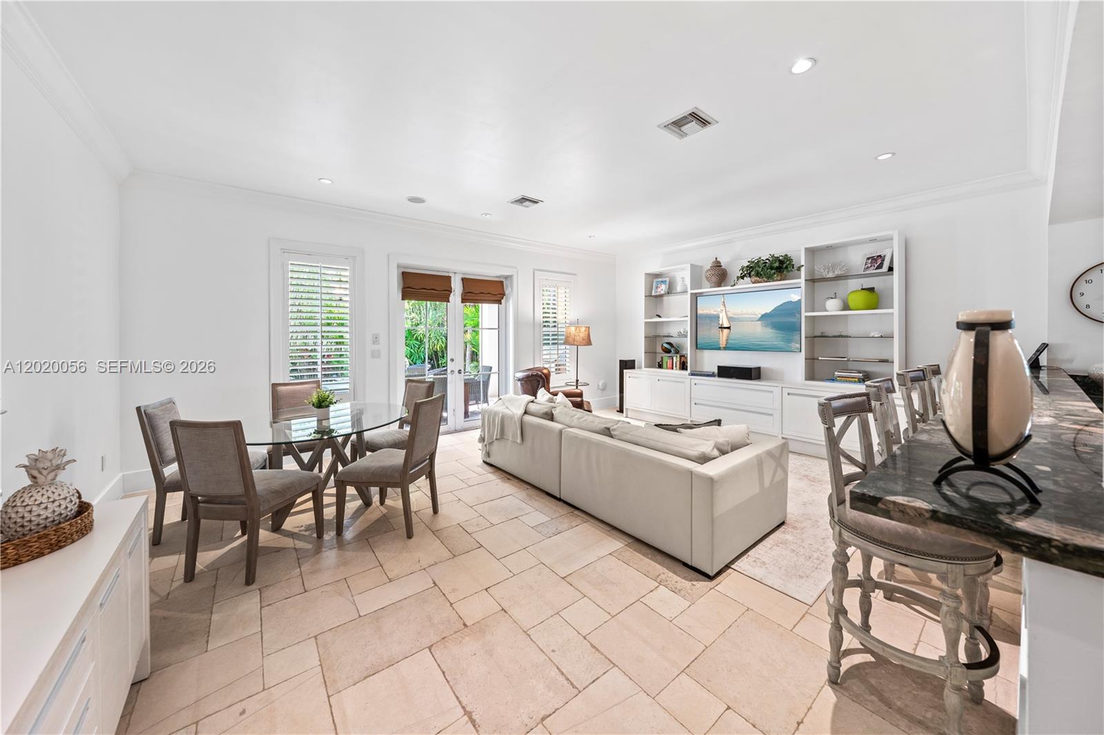 4196 S Douglas Rd Miami, FL 33133
