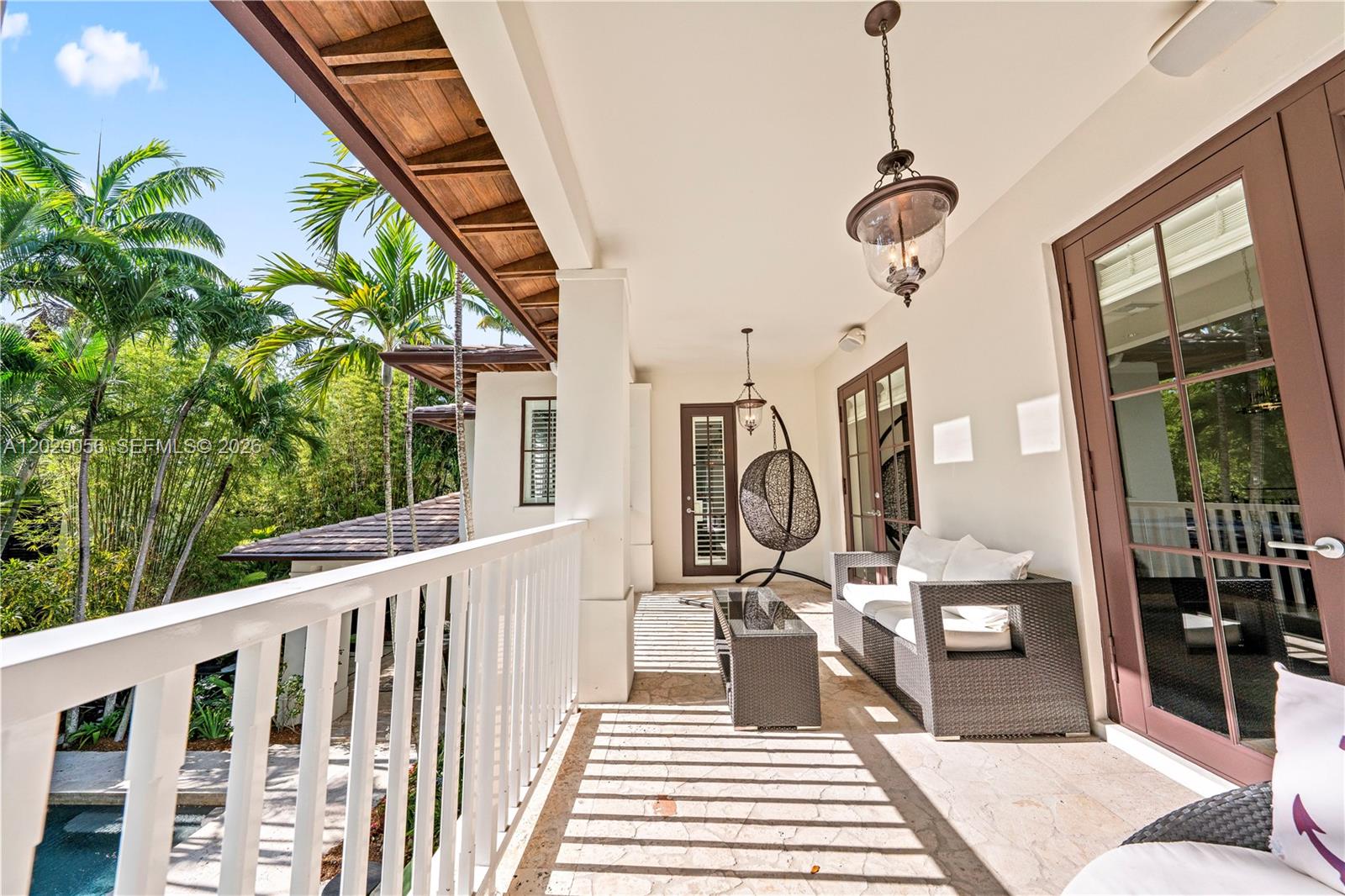 4196 S Douglas Rd Miami, FL 33133