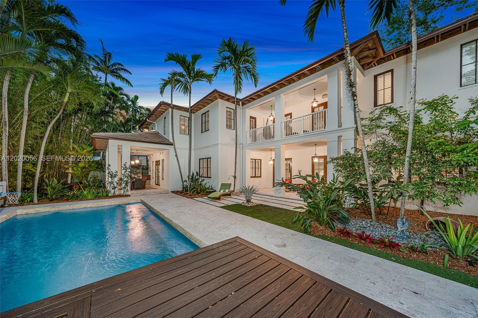 4196 S Douglas Rd Miami, FL 33133