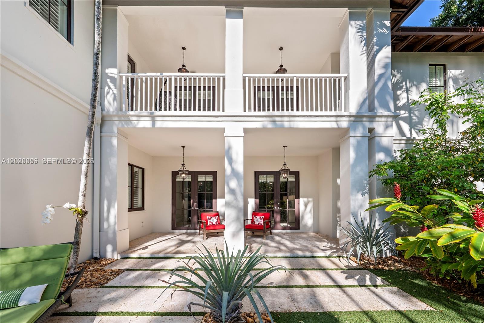 4196 S Douglas Rd Miami, FL 33133