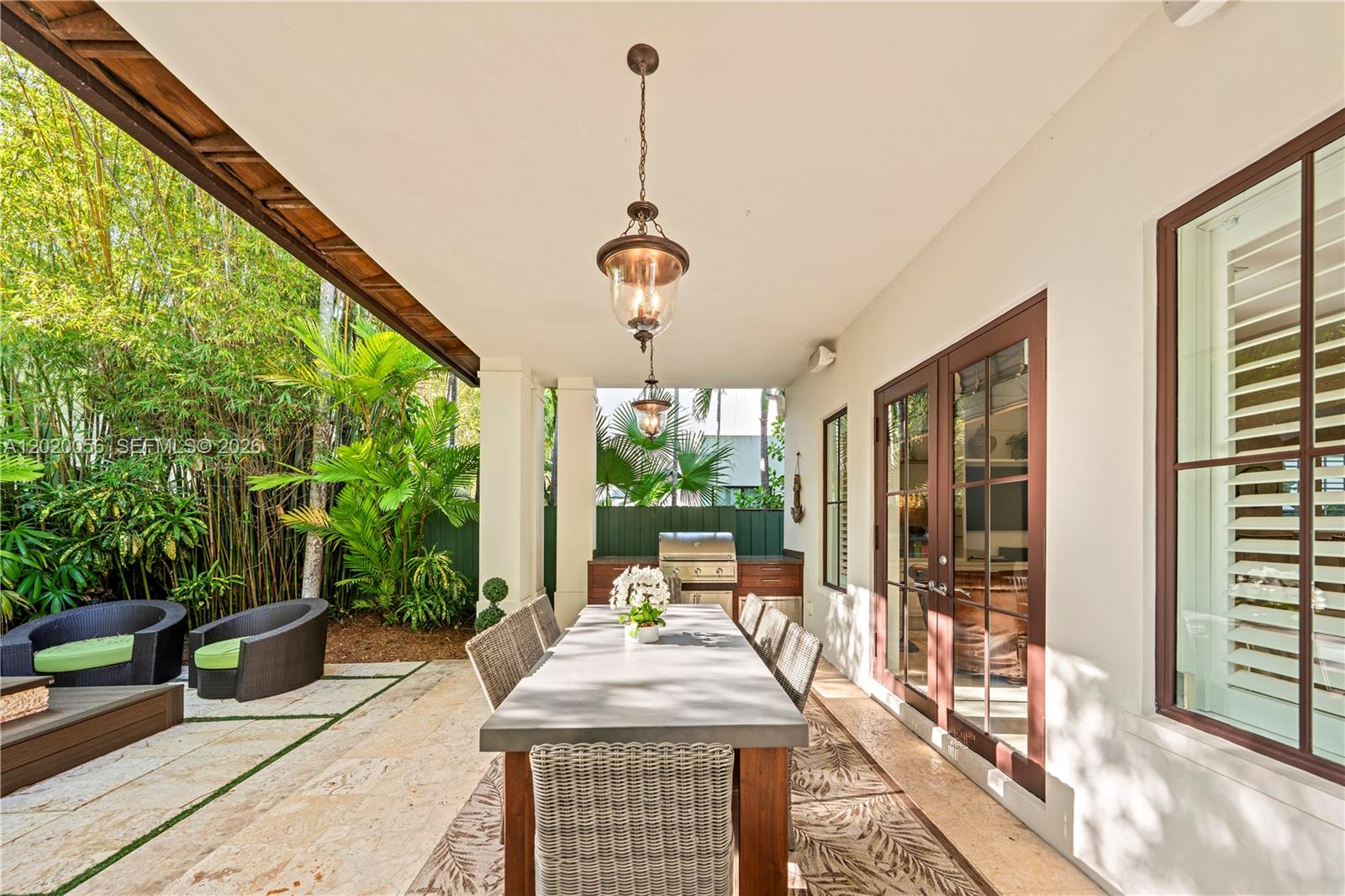 4196 S Douglas Rd Miami, FL 33133