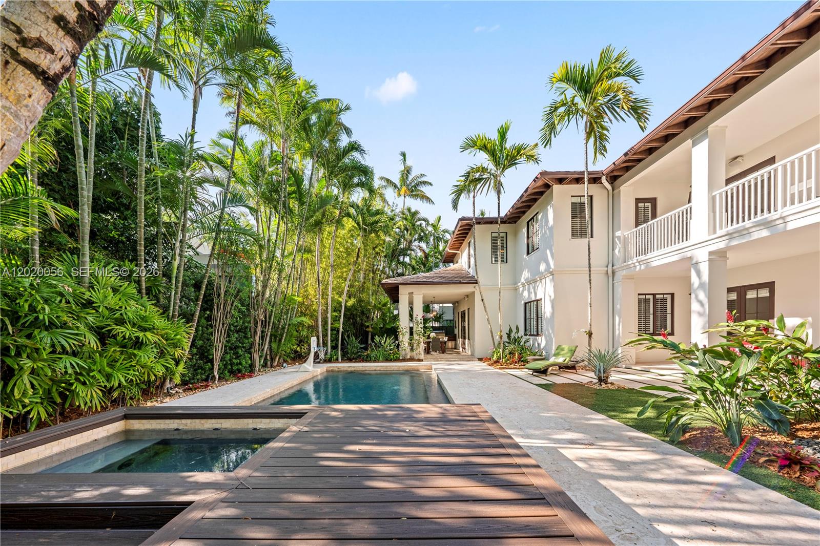 4196 S Douglas Rd Miami, FL 33133