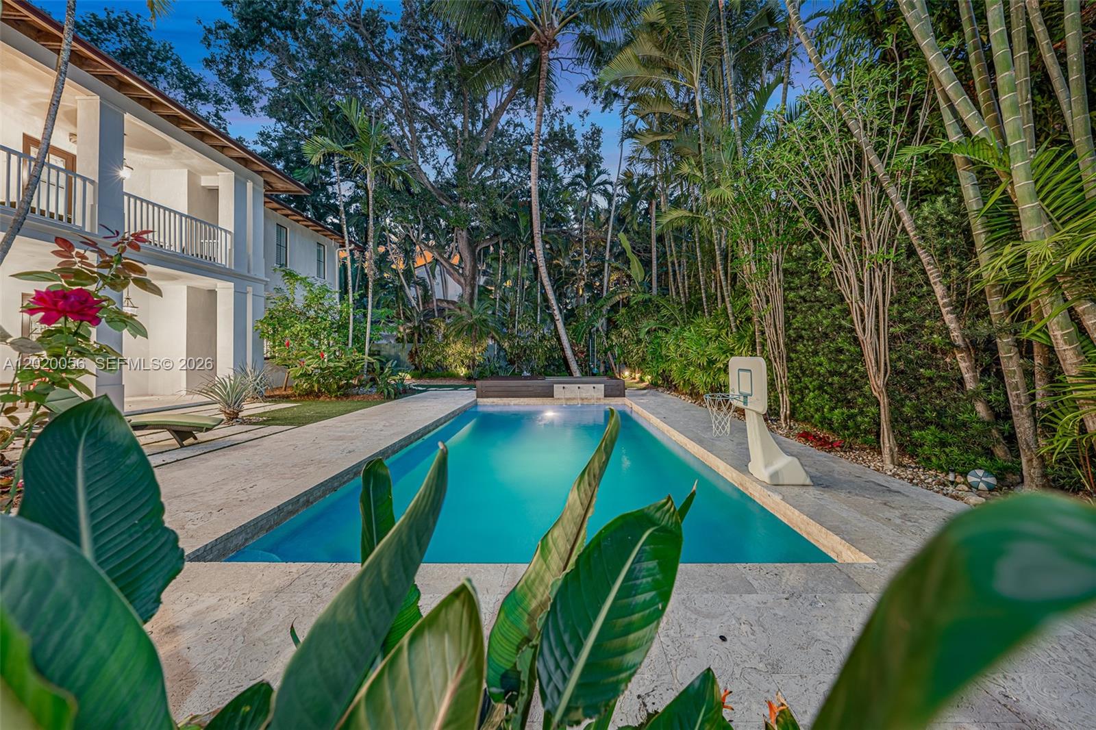 4196 S Douglas Rd Miami, FL 33133