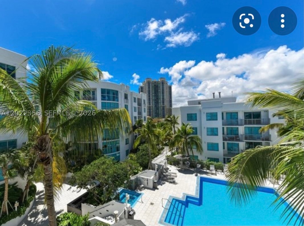 image The Cosmopolitan1