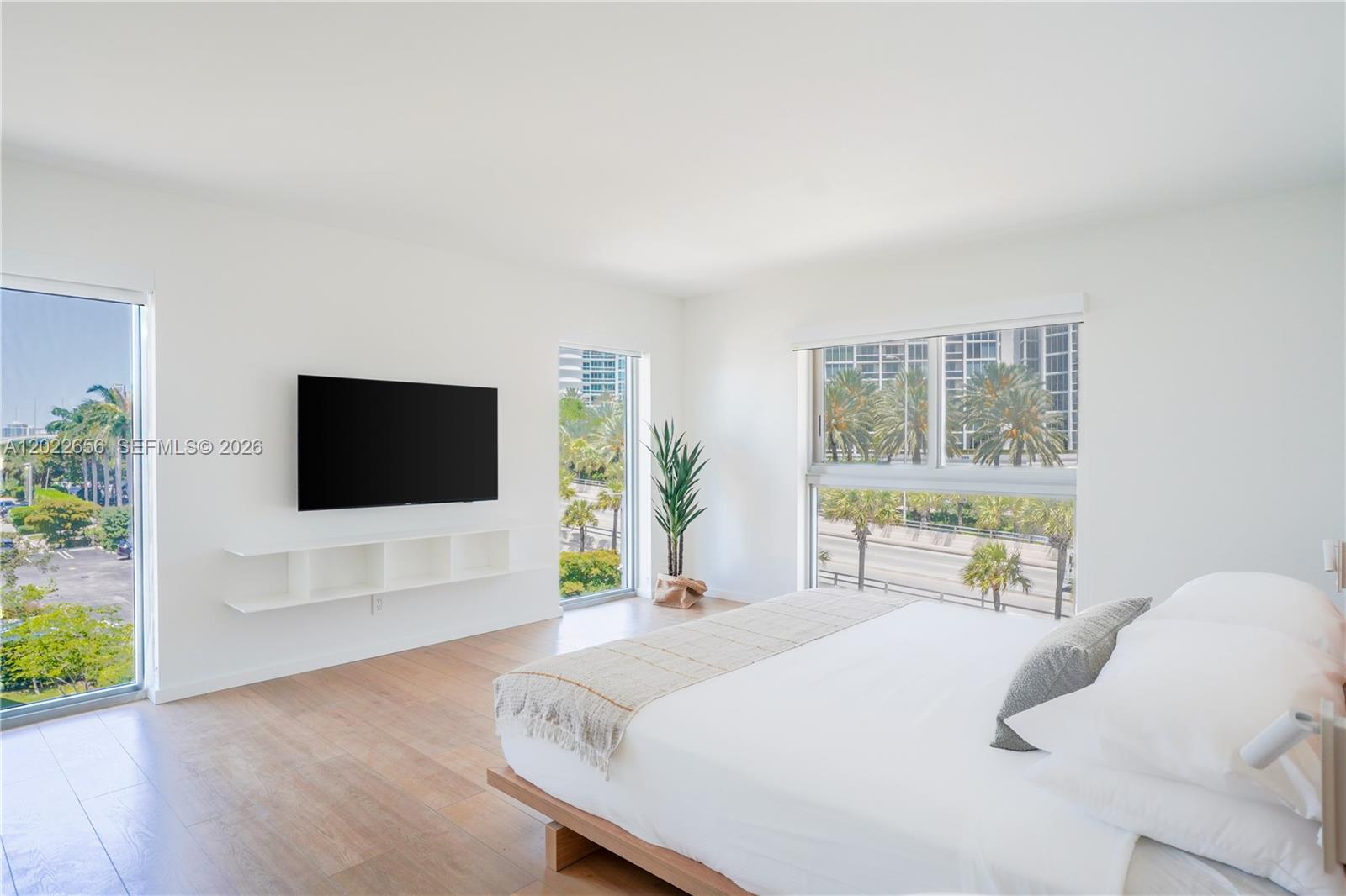 10250 Collins Ave #412 Bal Harbour, FL 33154