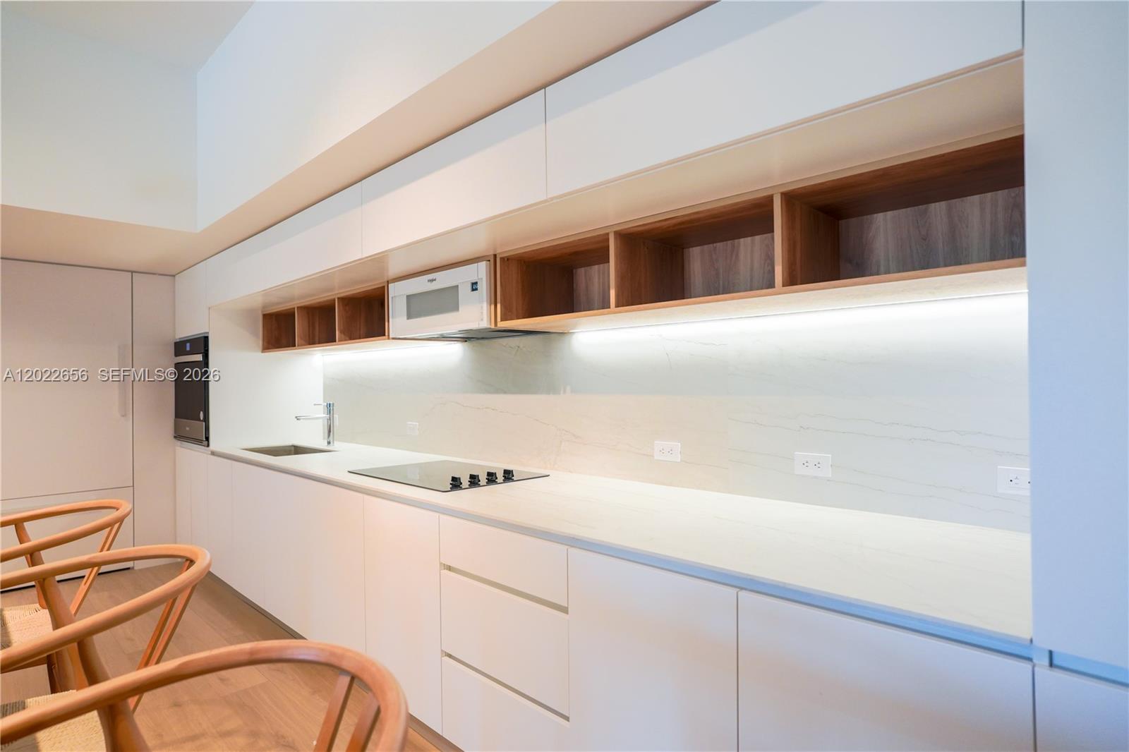 10250 Collins Ave #412 Bal Harbour, FL 33154