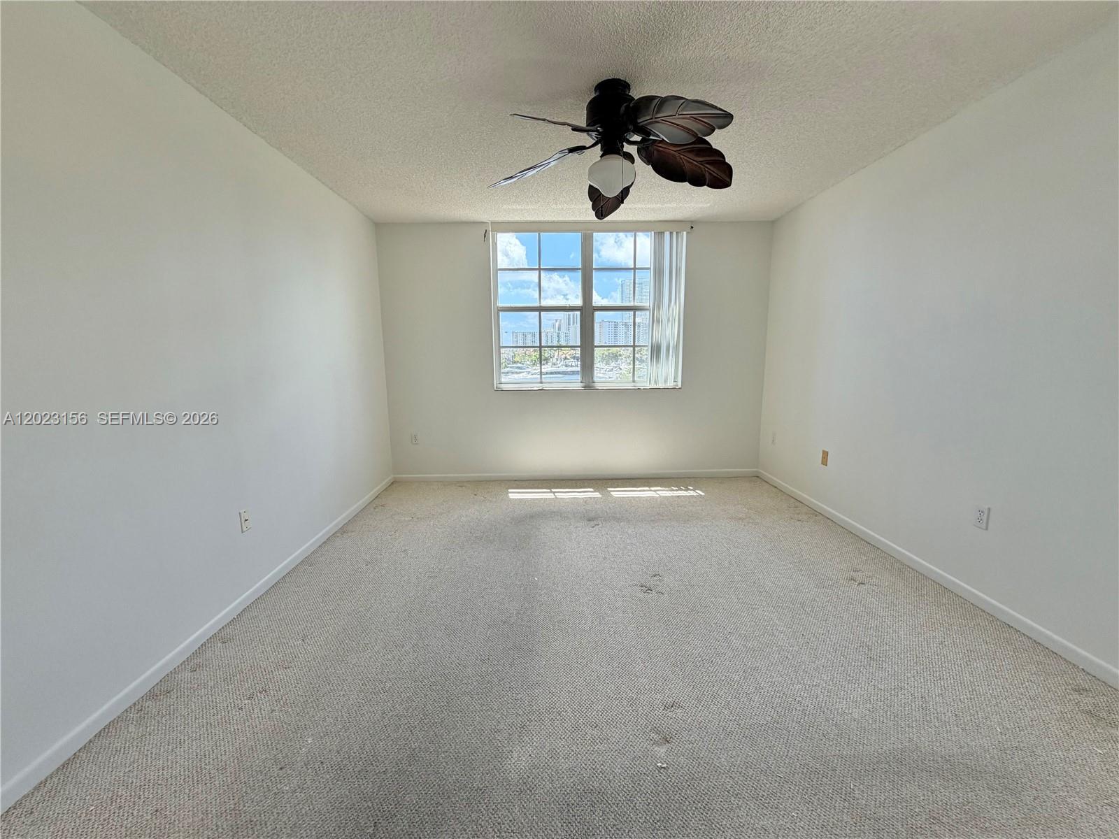 19877 E Country Clb Dr #3408 Aventura, FL 33180