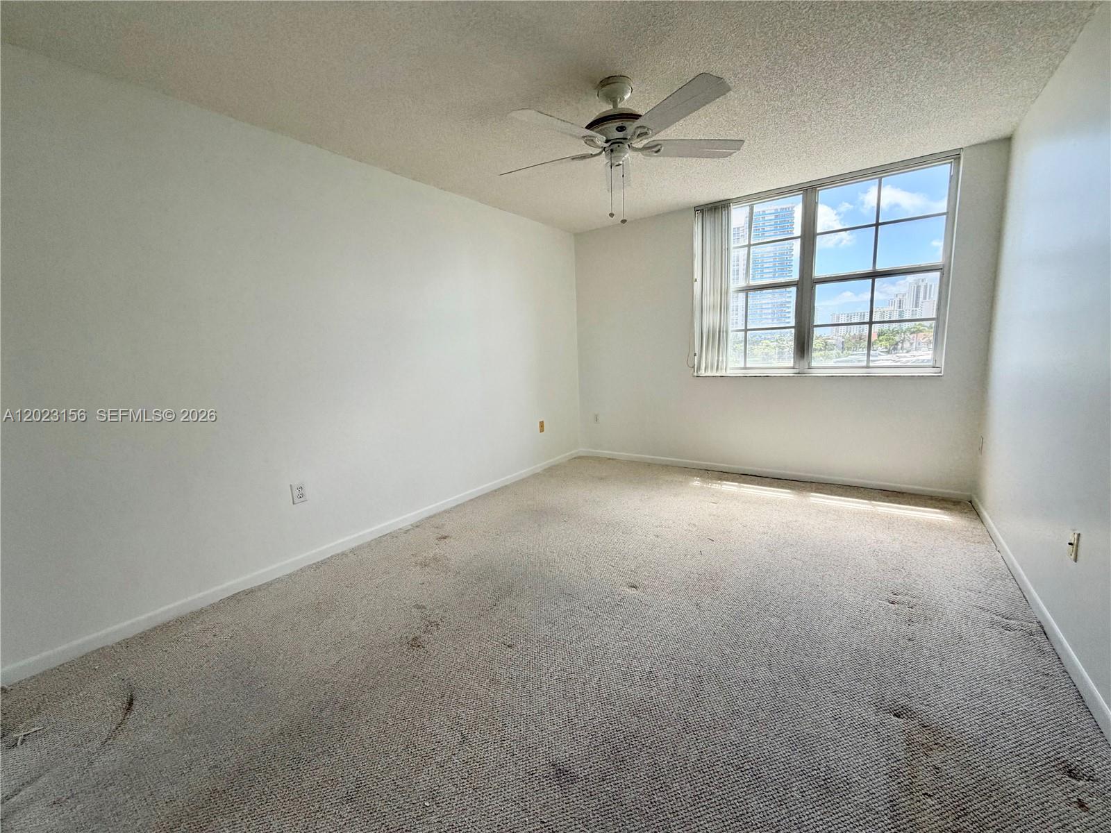 19877 E Country Clb Dr #3408 Aventura, FL 33180