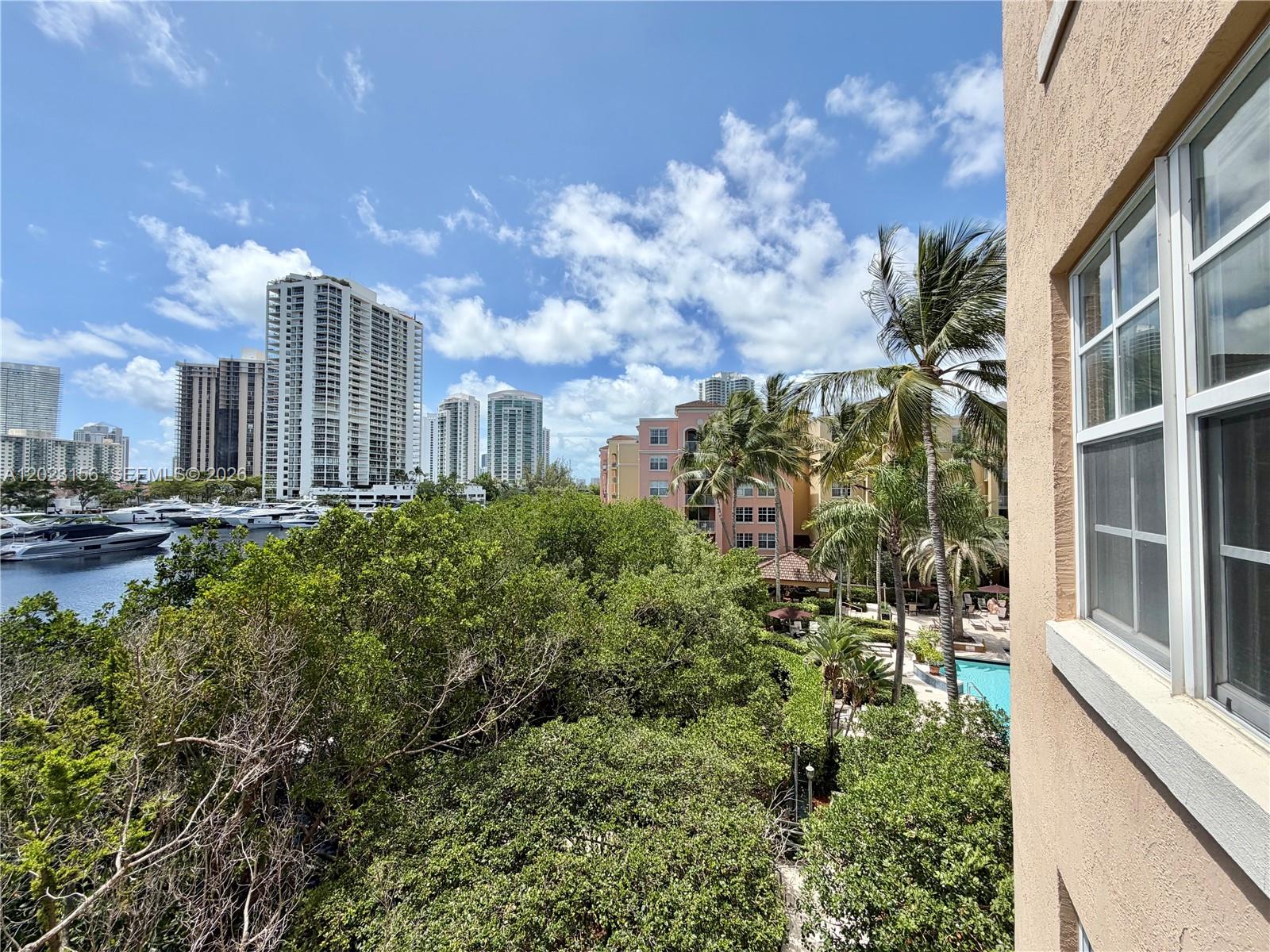 19877 E Country Clb Dr #3408 Aventura, FL 33180