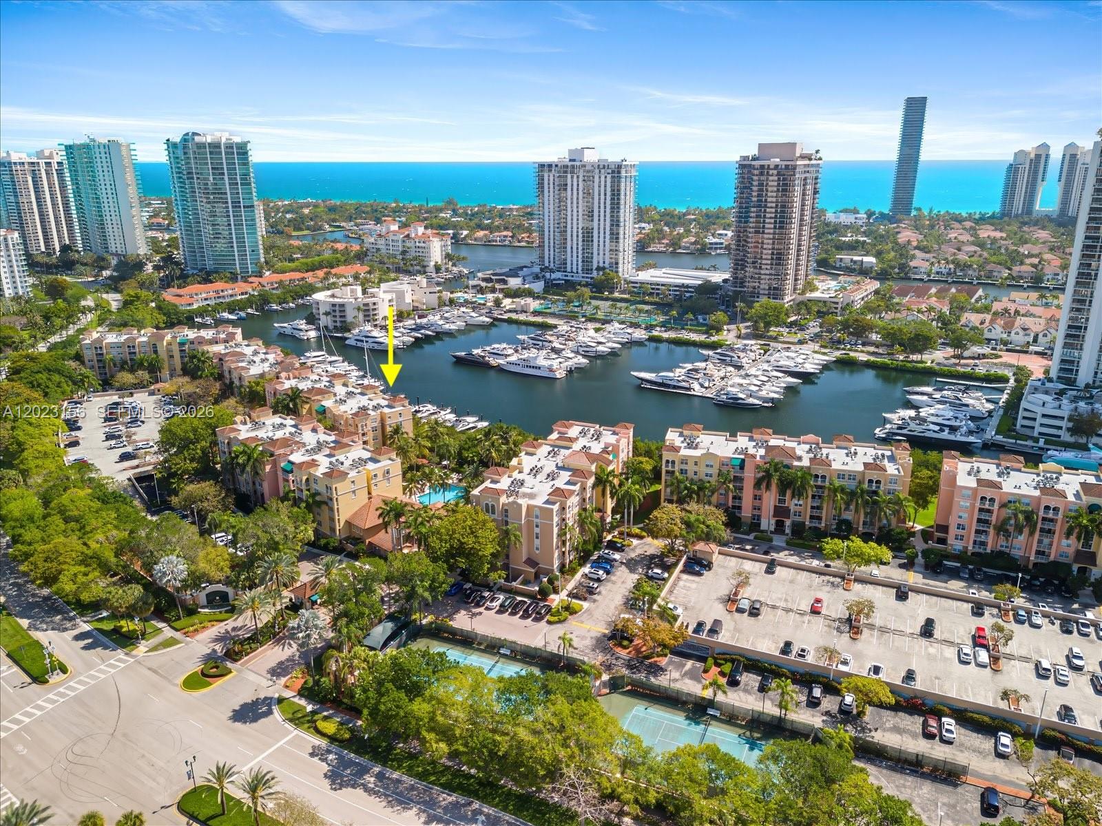 19877 E Country Clb Dr #3408 Aventura, FL 33180