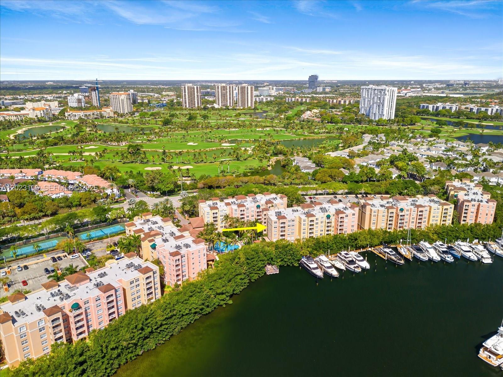 19877 E Country Clb Dr #3408 Aventura, FL 33180