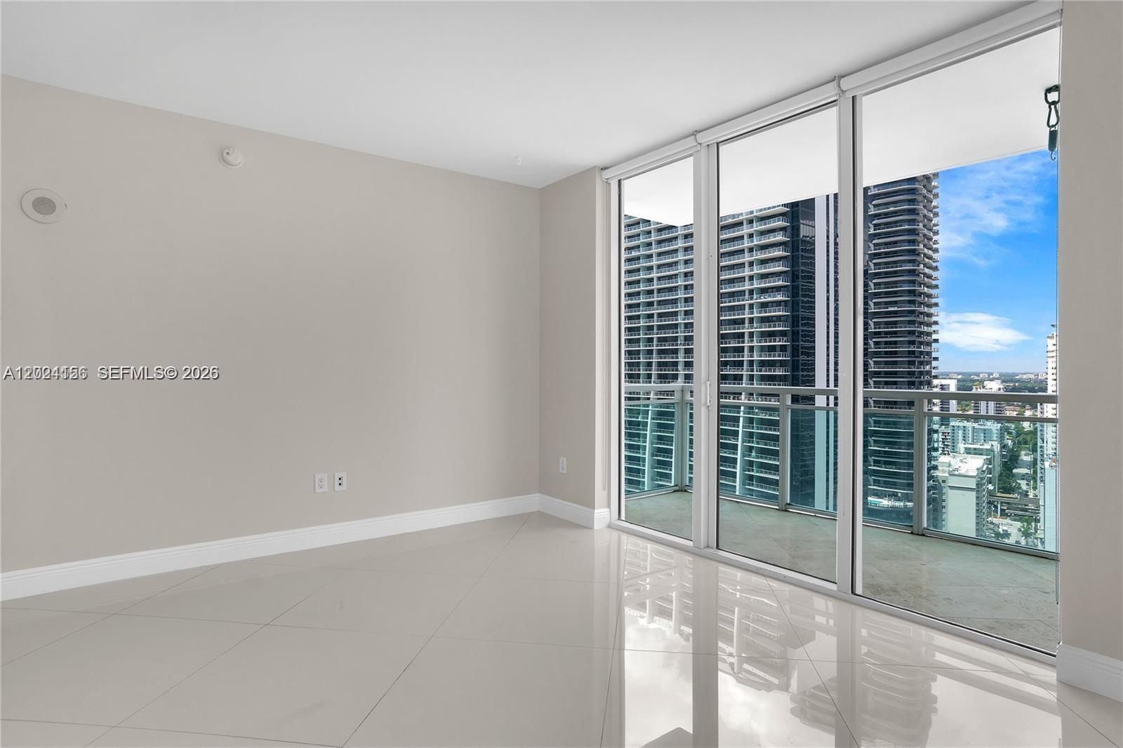 image The Plaza on Brickell West16
