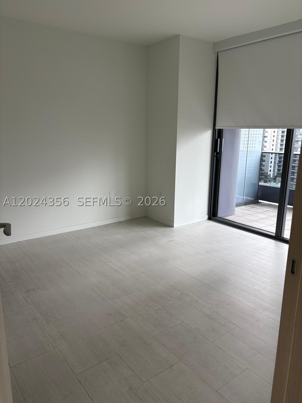image Brickell Flatiron34