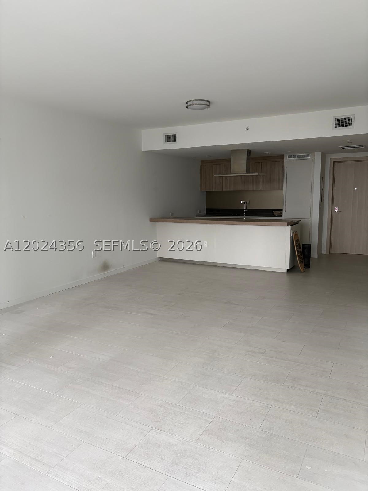 image Brickell Flatiron56
