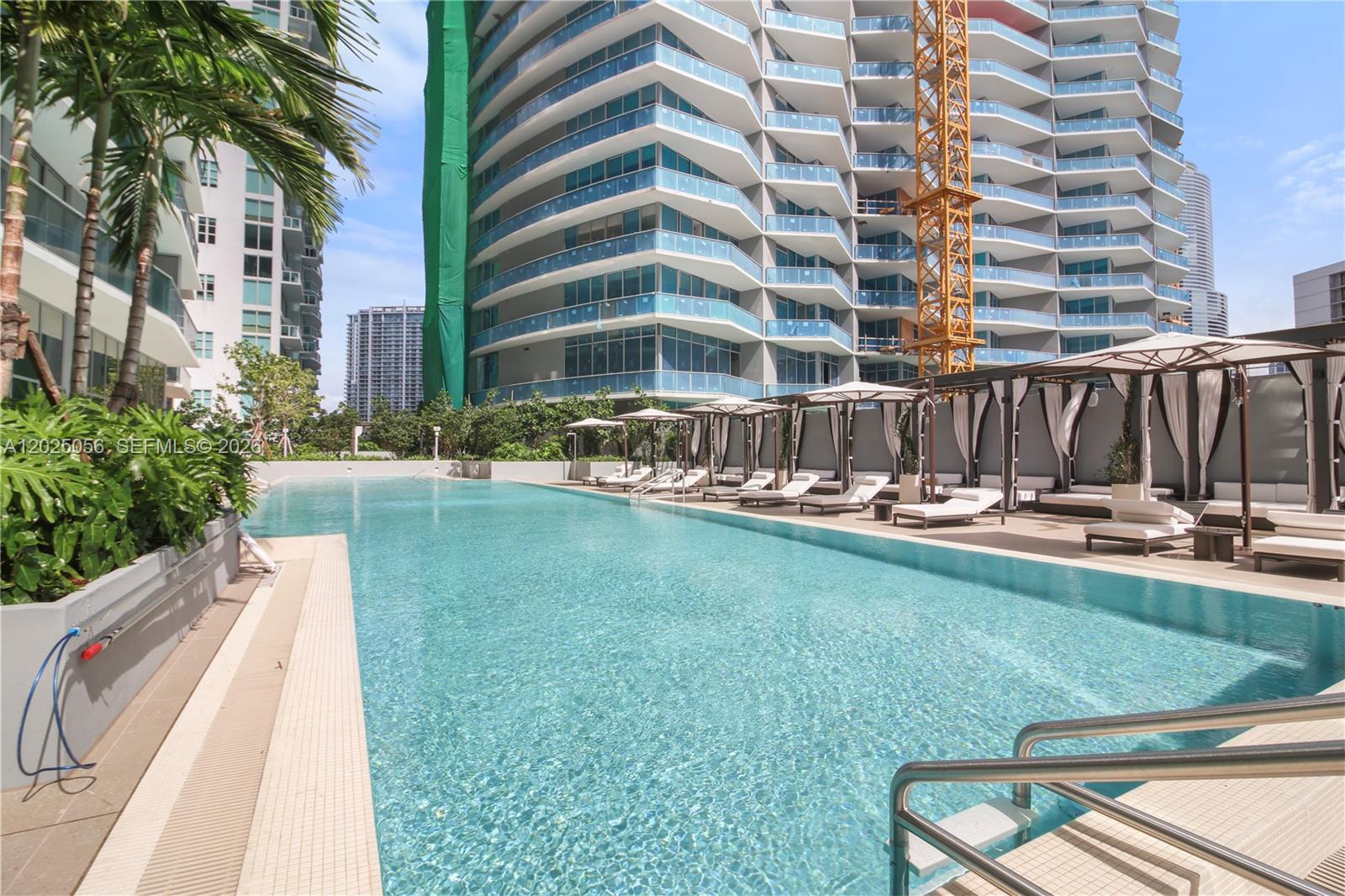 77 SE 5th St #4208 Miami, FL 33131