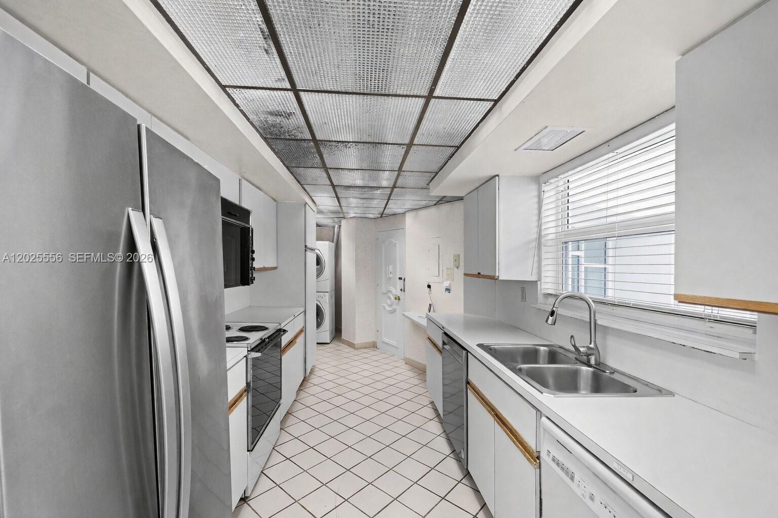 4925 Collins Ave #1A Miami Beach, FL 33140