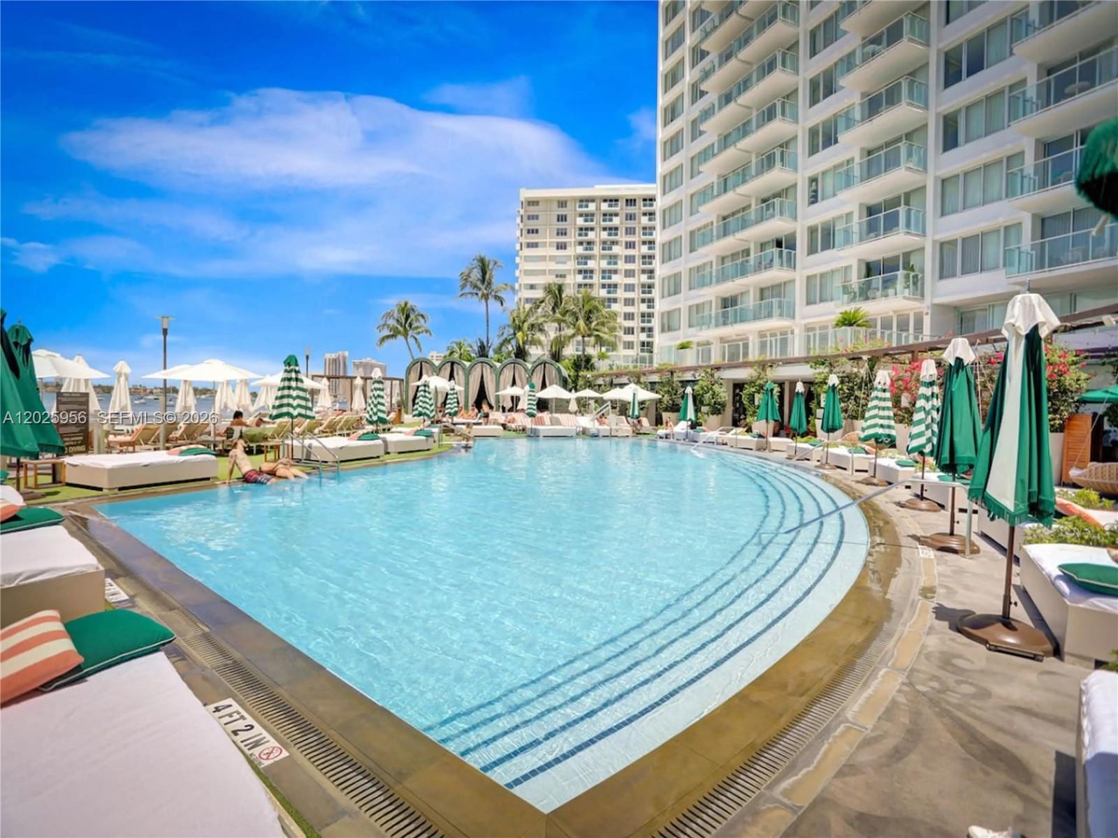 image Mondrian South Beach13